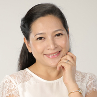 MC QUỲNH HƯƠNG