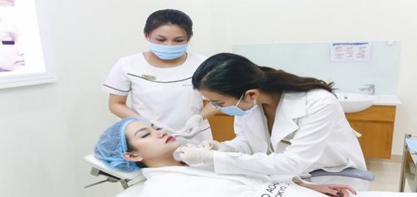 Skincare after the injection