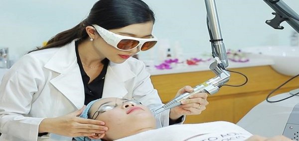 Laser-Specialist-1