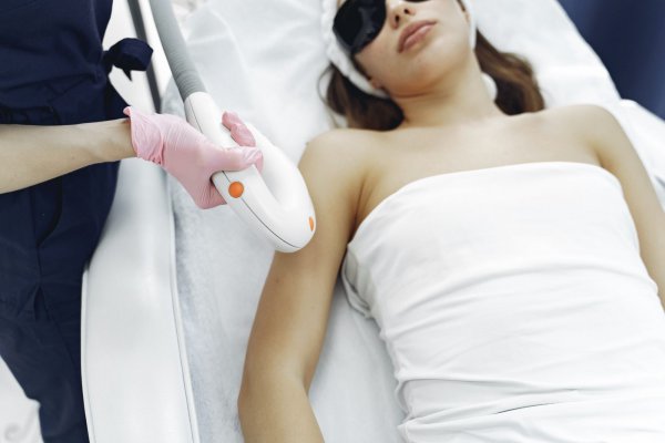 Medical-Laser-Hair-Removal-2